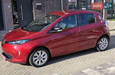 Хетчбек Renault Zoe 2017 в 