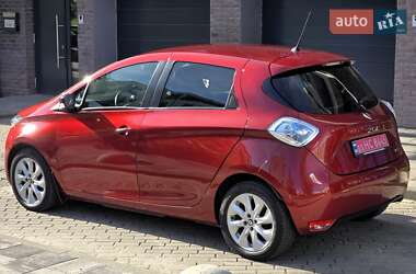 Хетчбек Renault Zoe 2017 в 