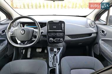 Хетчбек Renault Zoe 2017 в 