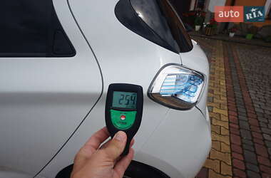 Хетчбек Renault Zoe 2018 в 