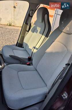 Хетчбек Renault Zoe 2014 в Запоріжжі