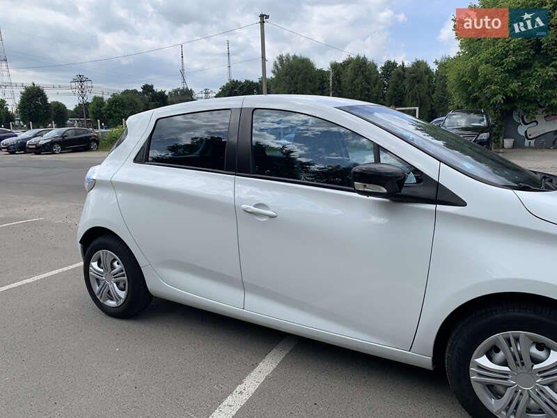 Хэтчбек Renault Zoe 2014 в Луцке
