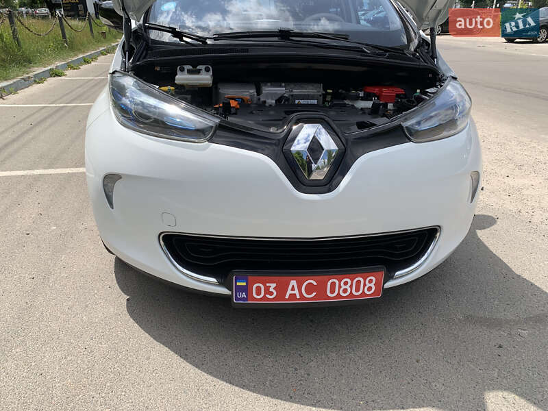 Хэтчбек Renault Zoe 2014 в Луцке
