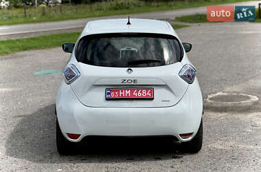 Хэтчбек Renault Zoe 2019 в 