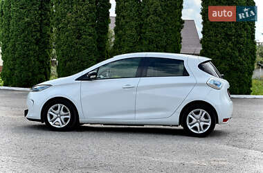Хэтчбек Renault Zoe 2019 в 