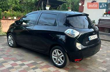 Хэтчбек Renault Zoe 2019 в 