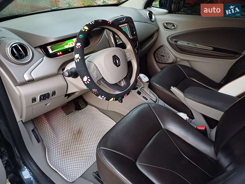Хетчбек Renault Zoe 2017 в Запоріжжі