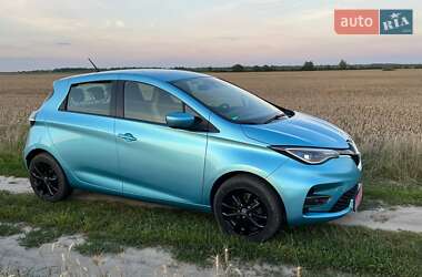 Хэтчбек Renault Zoe 2021 в 