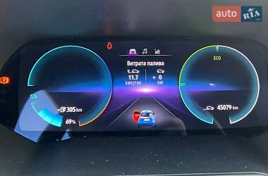 Хэтчбек Renault Zoe 2021 в 