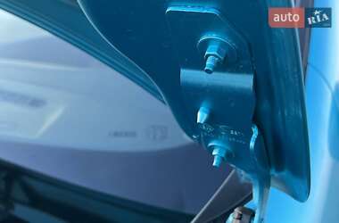 Хэтчбек Renault Zoe 2021 в 