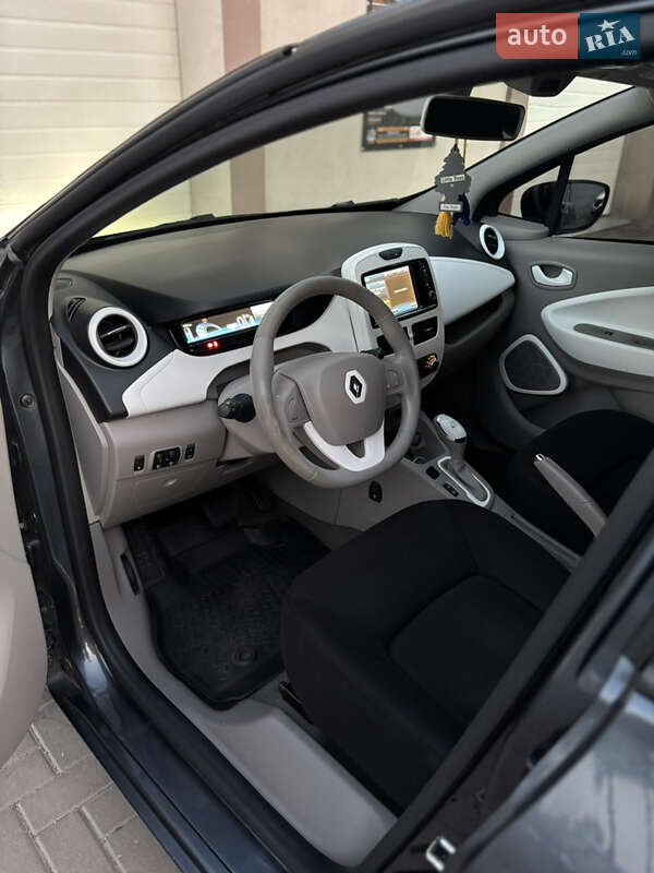 Хэтчбек Renault Zoe 2018 в Киеве фото 19 Хэтчбек Renault Zoe 2018 в Киеве