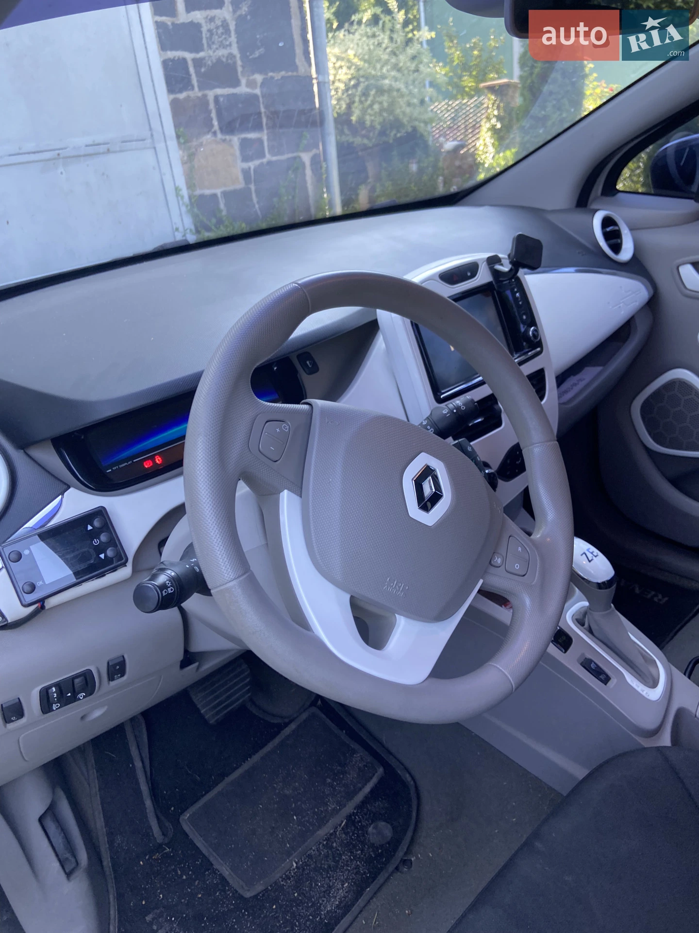 2015 Renault ZOE - мініатюра 11