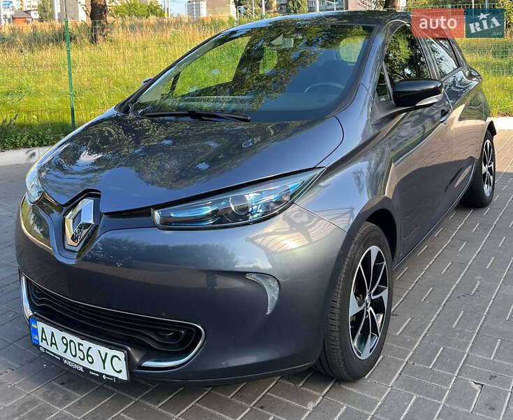 Хэтчбек Renault Zoe 2017 в Киеве