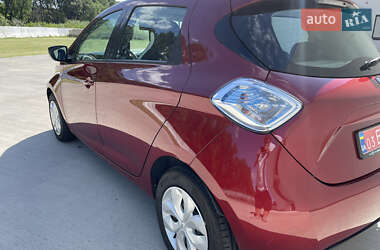 Хэтчбек Renault Zoe 2018 в 