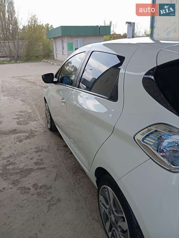 Хэтчбек Renault Zoe 2015 в Шаргороде фото 18 Хэтчбек Renault Zoe 2015 в Шаргороде