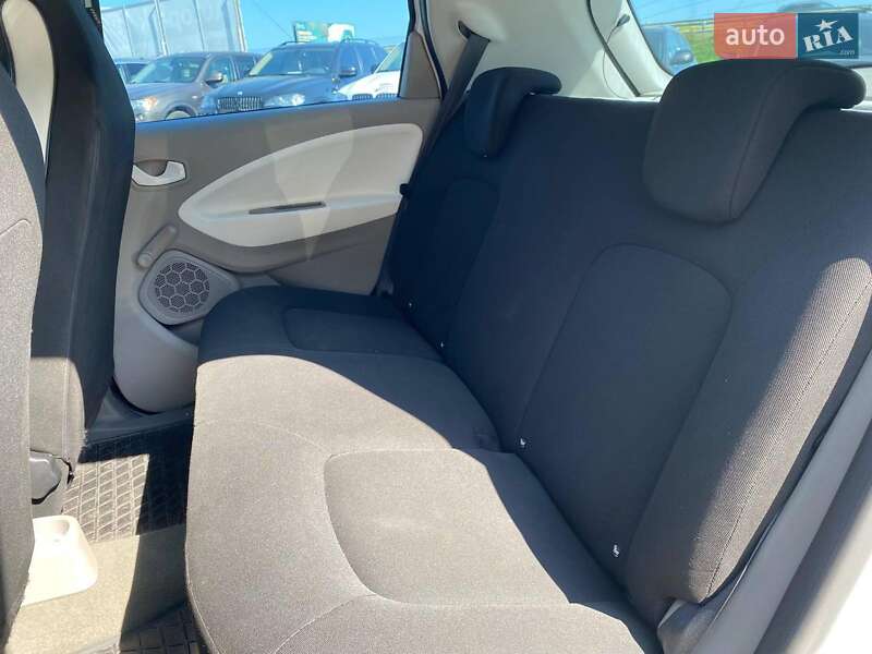 Хэтчбек Renault Zoe 2015 в Львове
