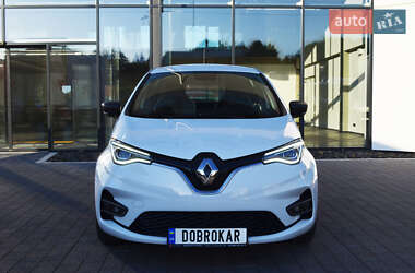 Хэтчбек Renault Zoe 2021 в 