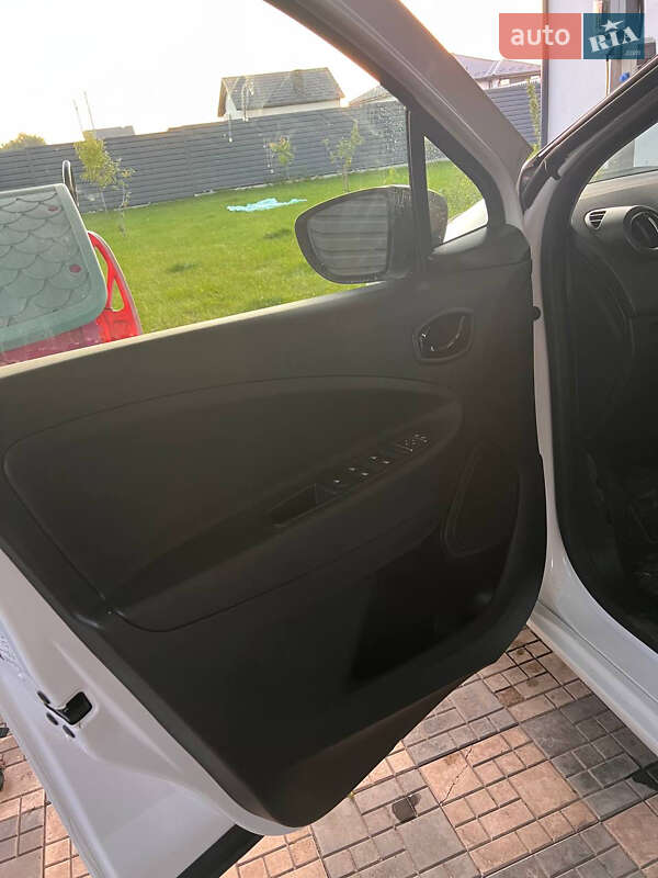 Хетчбек Renault Zoe 2021 в Василькові фото 8 Хетчбек Renault Zoe 2021 в Василькові