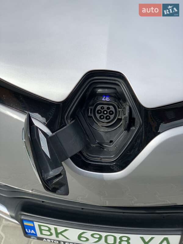 Хэтчбек Renault Zoe 2015 в Ровно