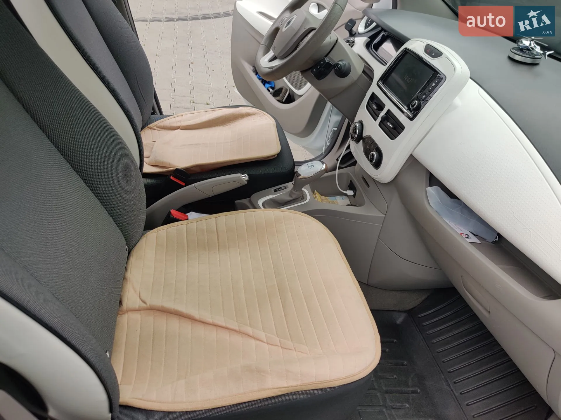 2018 Renault ZOE - мініатюра 15