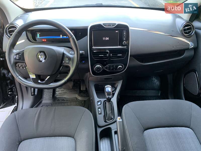 Хэтчбек Renault Zoe 2017 в Луцке фото 23 Хэтчбек Renault Zoe 2017 в Луцке