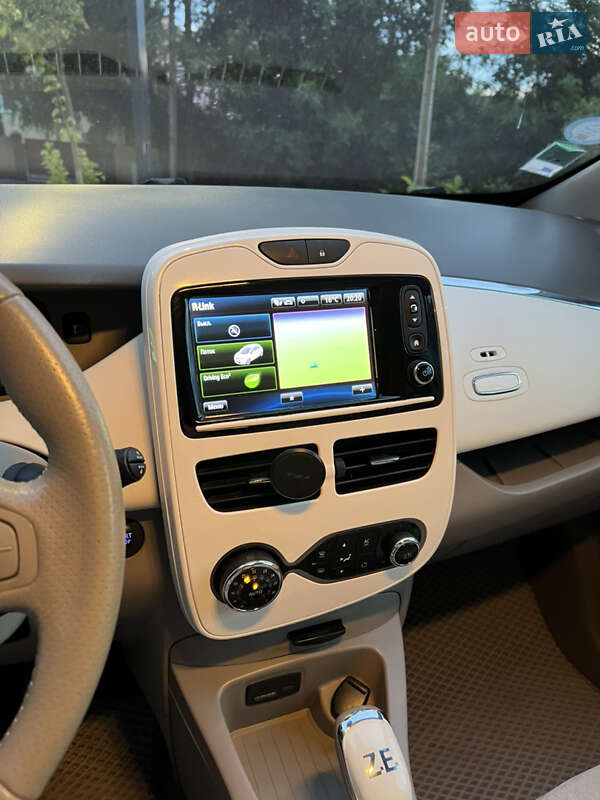 Хэтчбек Renault Zoe 2015 в Виннице фото 31 Хэтчбек Renault Zoe 2015 в Виннице