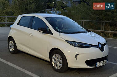 Хетчбек Renault Zoe 2018 в Києві
