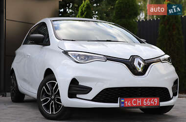Хэтчбек Renault Zoe 2022 в 