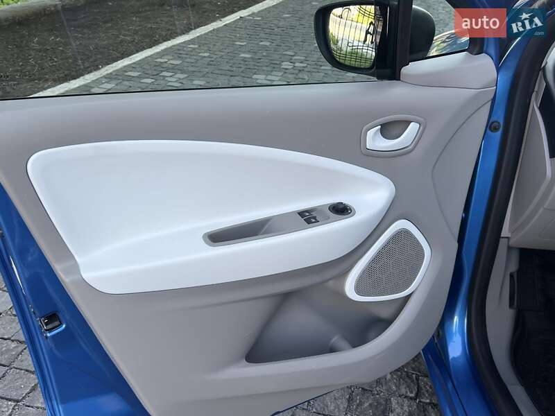 Хетчбек Renault Zoe 2018 в Рівному