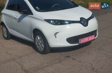 Хэтчбек Renault Zoe 2019 в 