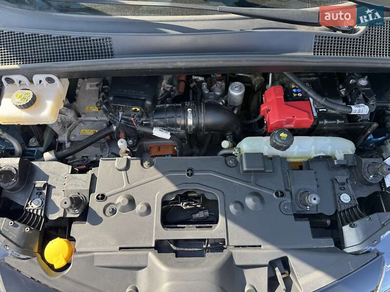 Хэтчбек Renault Zoe 2020 в Житомире