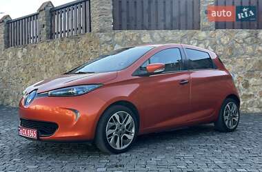 Хэтчбек Renault Zoe 2016 в 