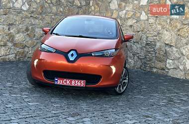 Хэтчбек Renault Zoe 2016 в 