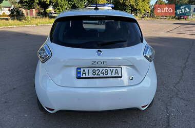 Хэтчбек Renault Zoe 2014 в 