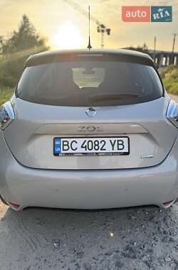 Хэтчбек Renault Zoe 2018 в 