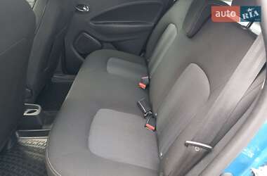 Хэтчбек Renault Zoe 2017 в 