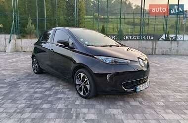 Хэтчбек Renault Zoe 2018 в 
