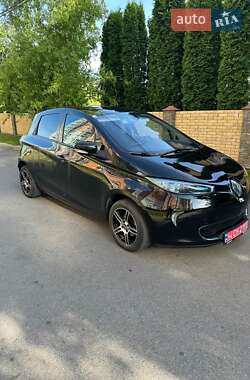 Хэтчбек Renault Zoe 2013 в 