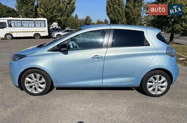 Хэтчбек Renault Zoe 2013 в 
