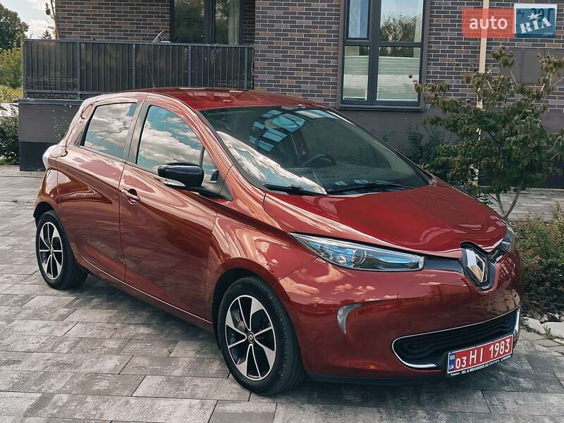 Хэтчбек Renault Zoe 2017 в Львове