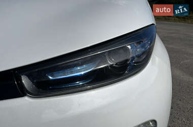 Хэтчбек Renault Zoe 2014 в 