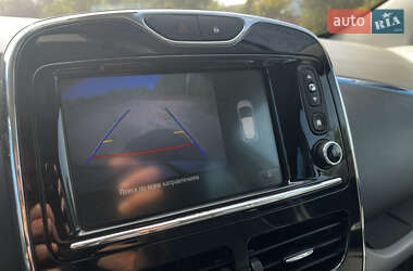 Хэтчбек Renault Zoe 2014 в 