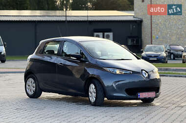 Хетчбек Renault Zoe 2017 в 