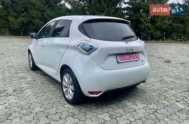 Хэтчбек Renault Zoe 2017 в 