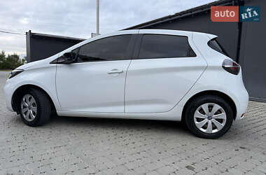 Хэтчбек Renault Zoe 2020 в 