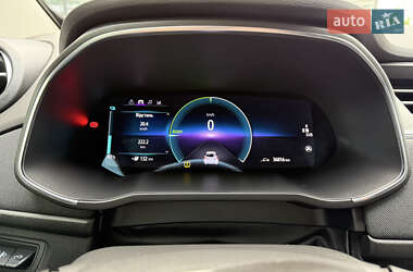 Хэтчбек Renault Zoe 2020 в 