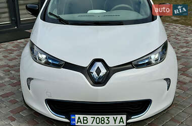 Хэтчбек Renault Zoe 2014 в 