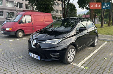 Хэтчбек Renault Zoe 2020 в 