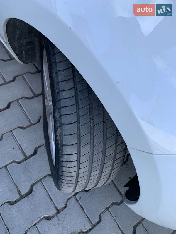 Хэтчбек Renault Zoe 2021 в Бориславе