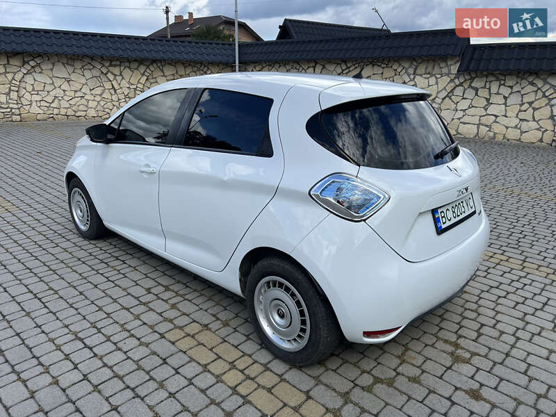 Хэтчбек Renault Zoe 2017 в Львове
